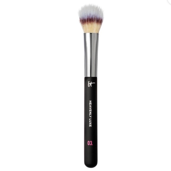IT Cosmetics Heavenly Luxe Makeup Brush 03 NIB - Picture 1 of 4